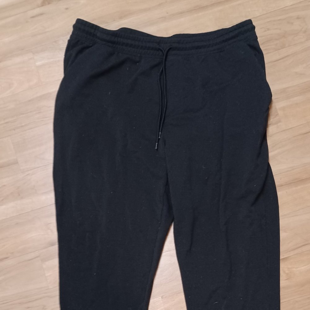 Men;s Black Joggers